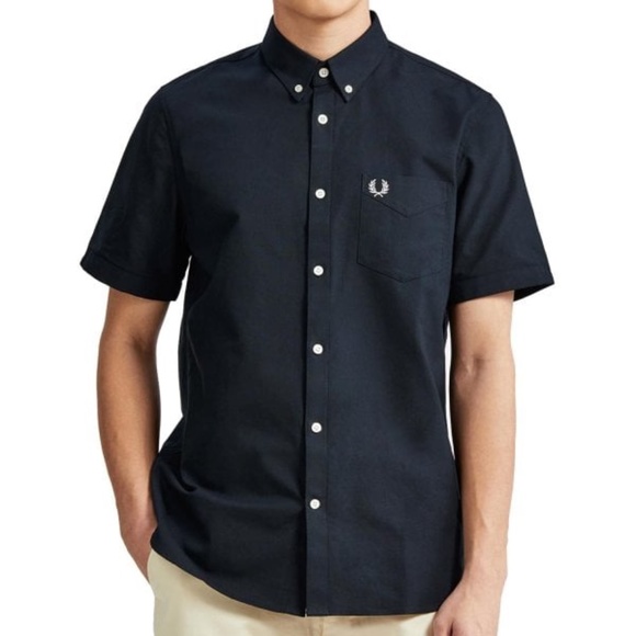 Fred Perry Other - Fred Perry M3531 Classic Oxford Short Sleeve Shirt